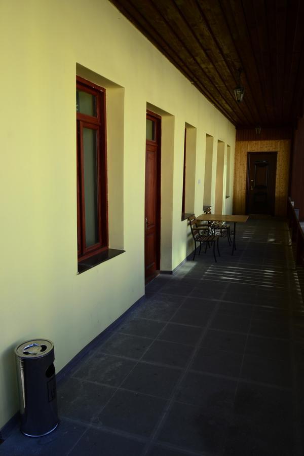 Daeli Hotel Mestia Luaran gambar