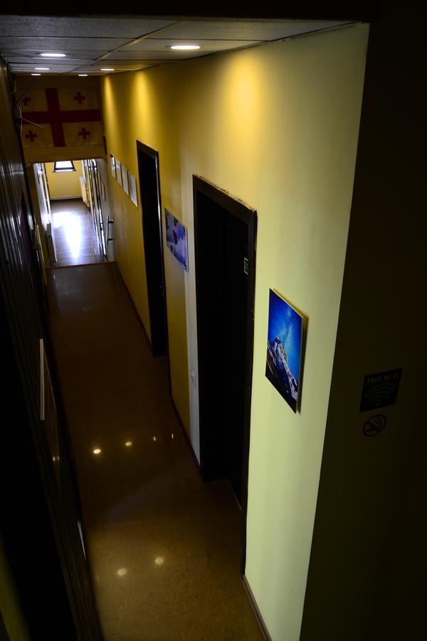 Daeli Hotel Mestia Luaran gambar
